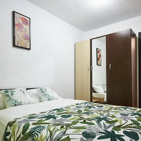 Family Apartment Brasov